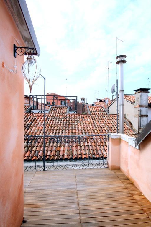 דירות ונציה Terrazza Rialto חדר תמונה